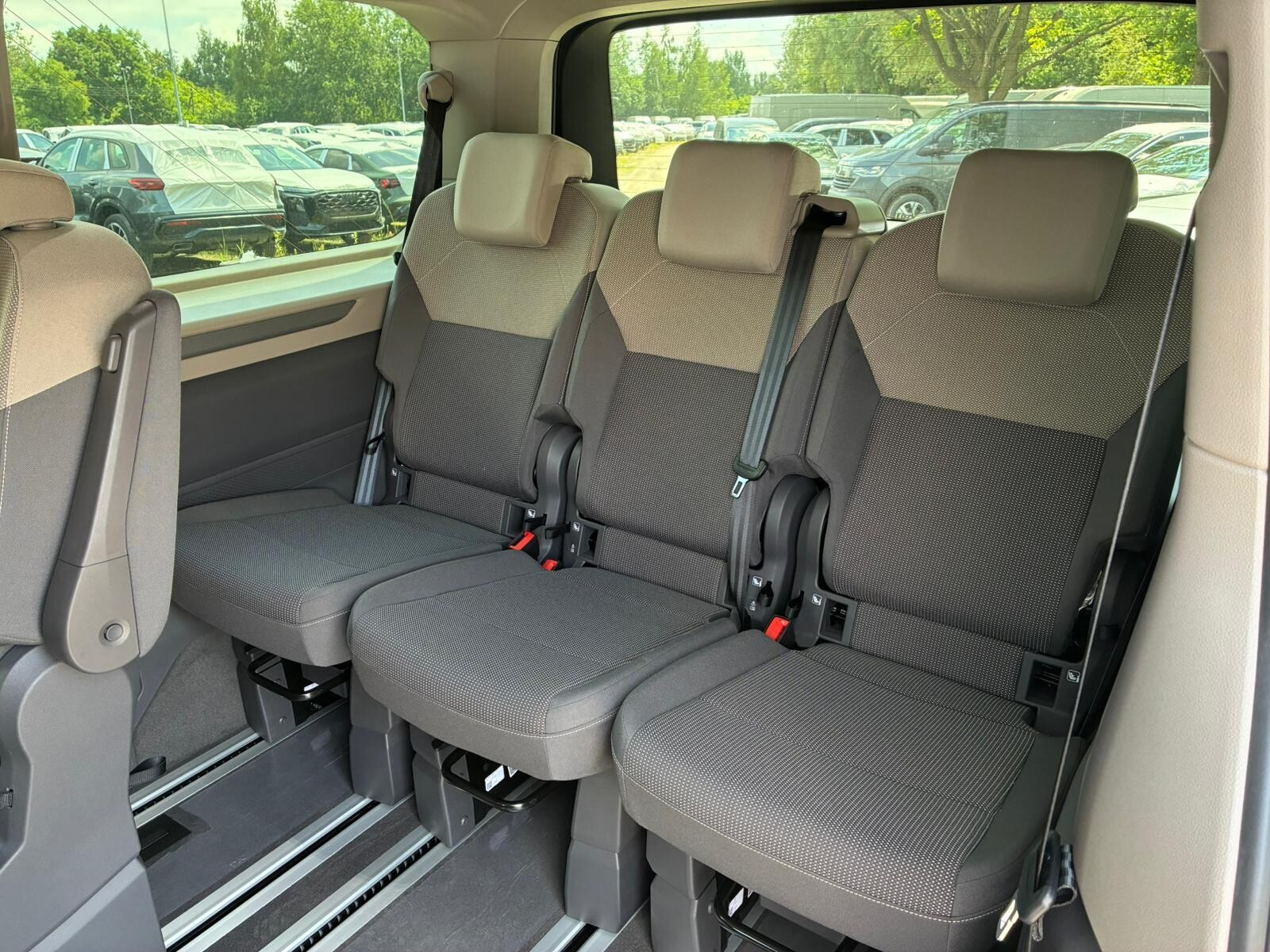 EDITION/długi (L2)/DIESEL 2.0TDI 150KM automat DSG