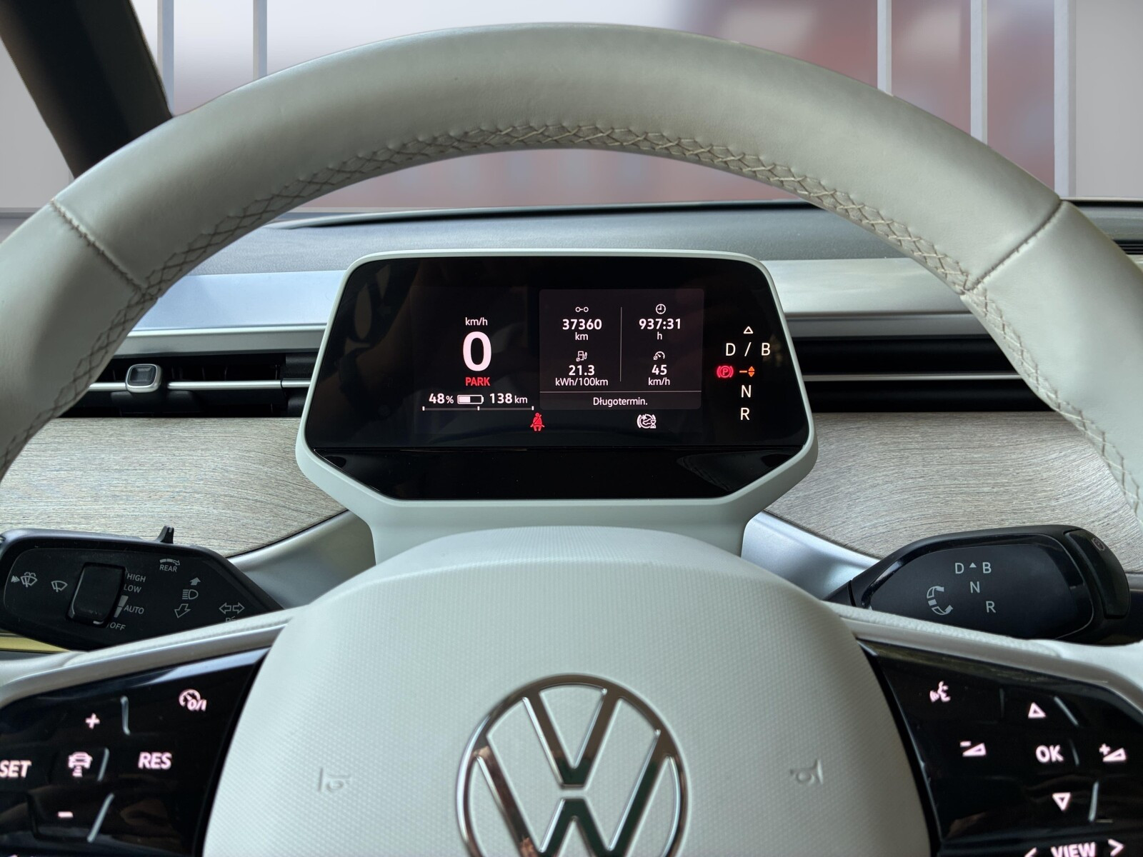 204 KM 82 kWh DSG r. o. 2988 mm