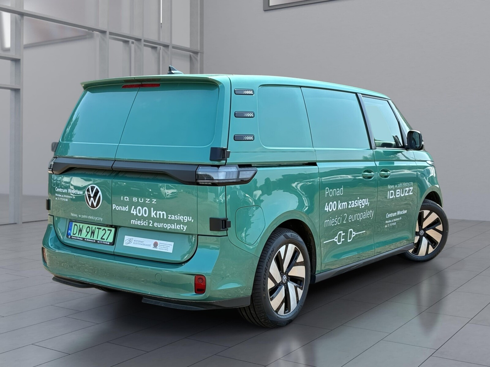 204 KM 82 kWh DSG r. o. 2988 mm