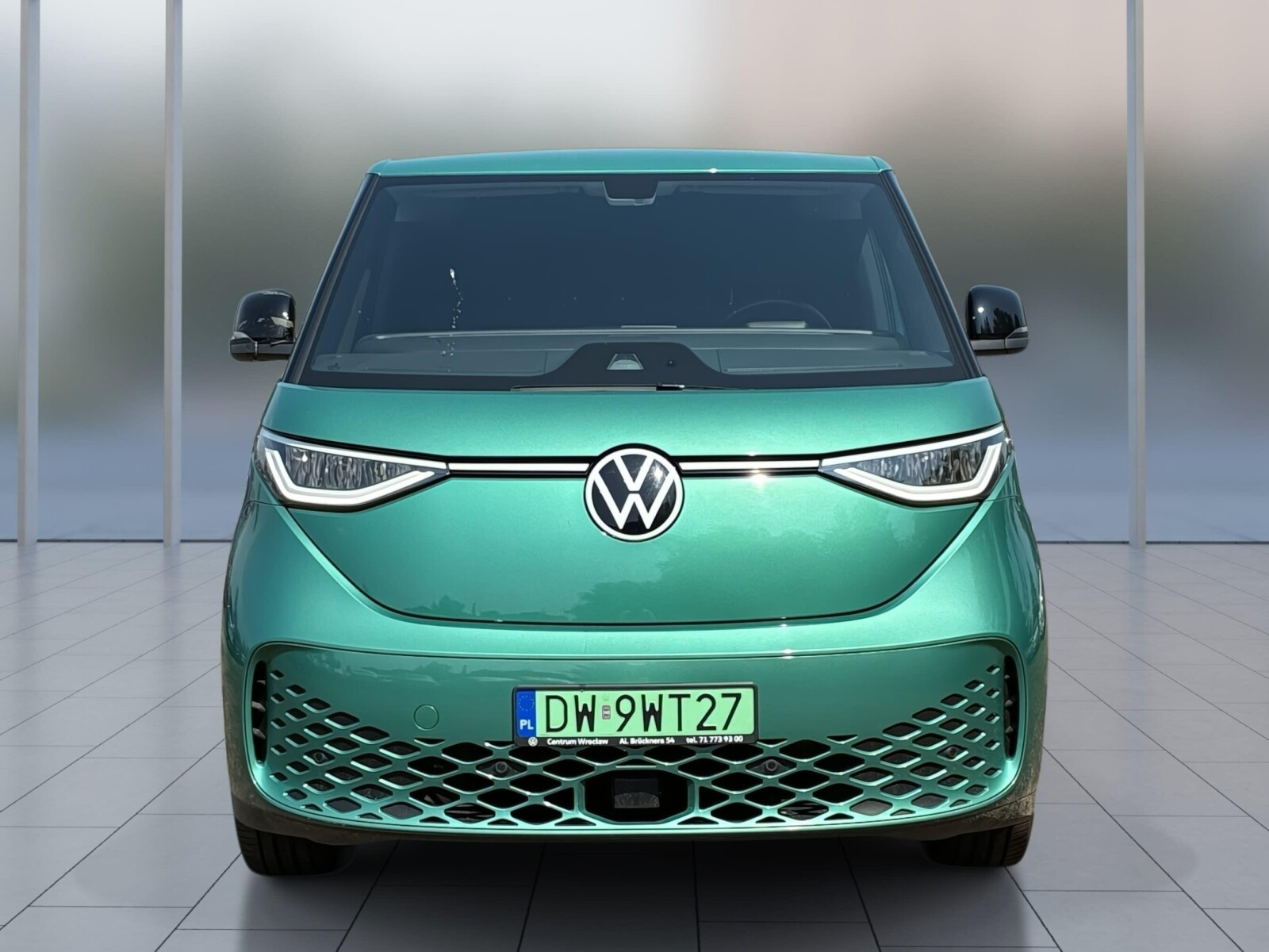 204 KM 82 kWh DSG r. o. 2988 mm