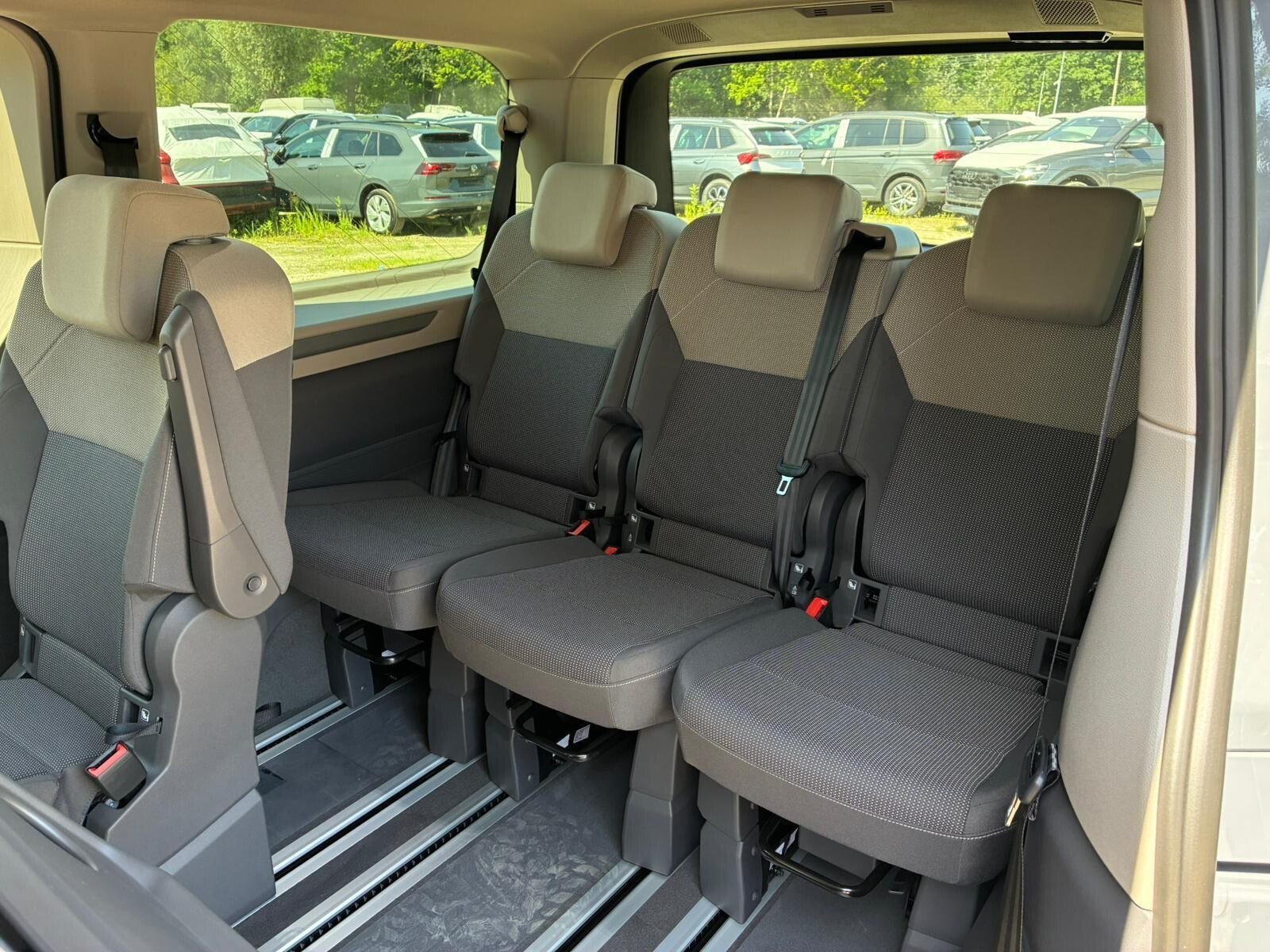EDITION/długi (L2)/BENZYNA 2.0 TSI 204 KM, automat DSG