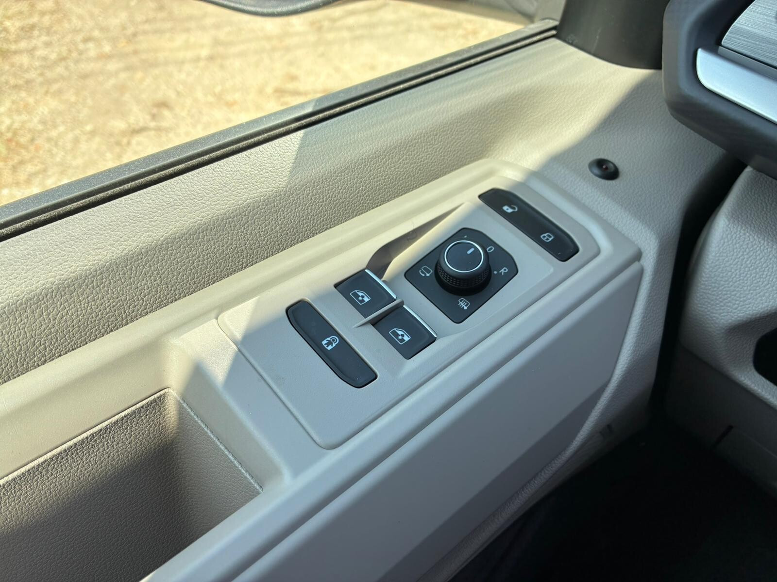 EDITION/długi (L2)/BENZYNA 2.0 TSI 204 KM, automat DSG