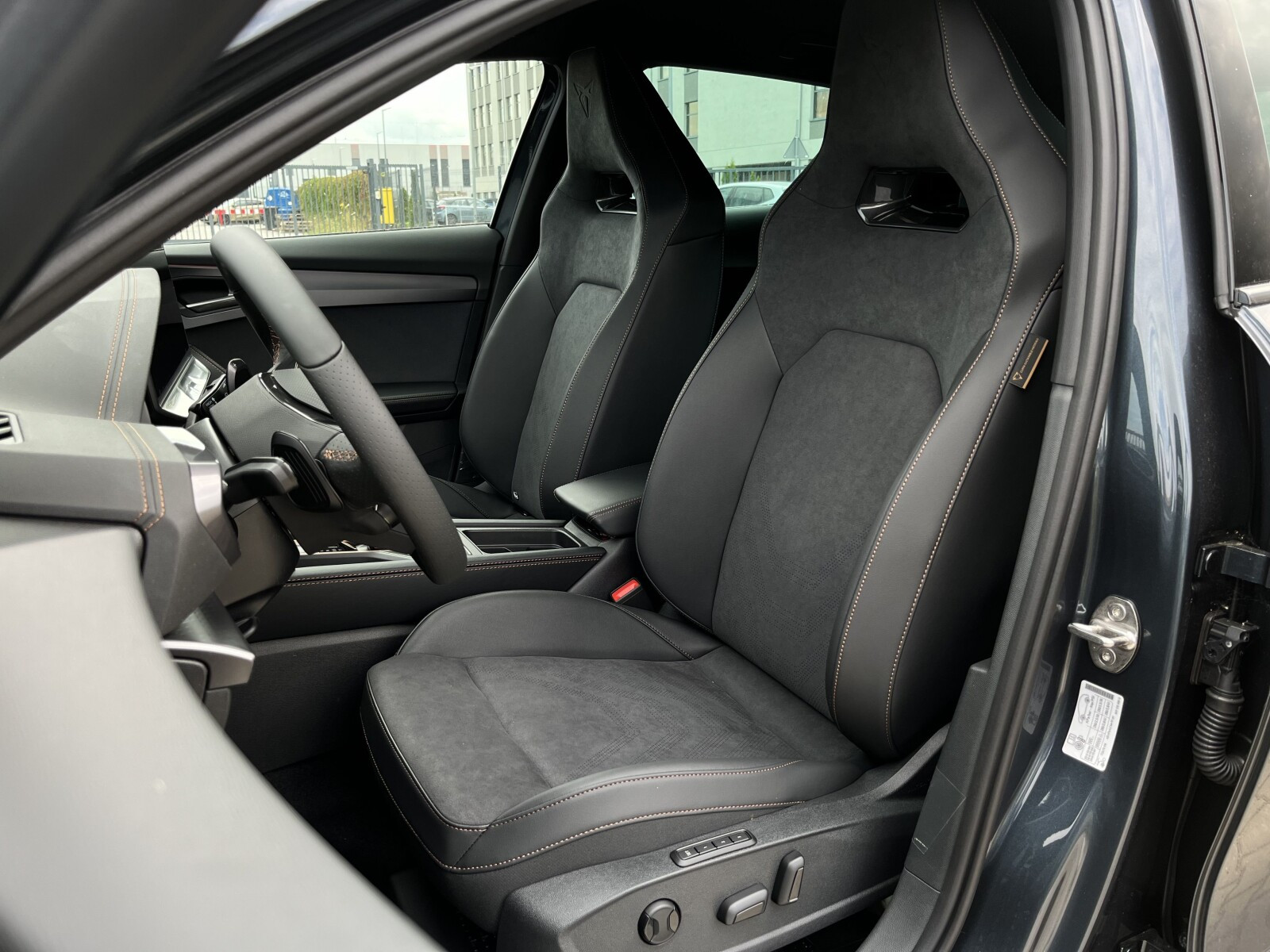 CUPRA FORMENTOR 1.5 eTSI 150 KM, 7-biegowa DSG | 170175