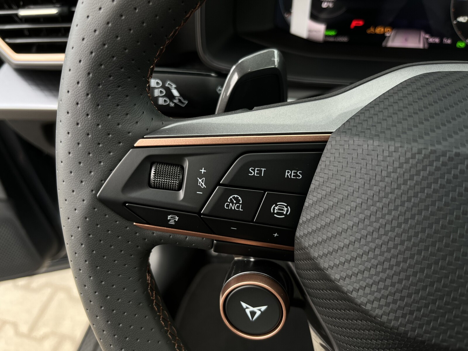 CUPRA FORMENTOR 1.5 eTSI 150 KM, 7-biegowa DSG | 170175