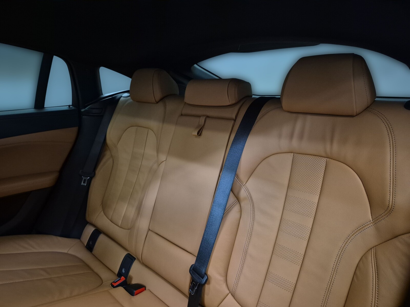 M50i, 530 KM, Harman Kardon, Integral Active Steering