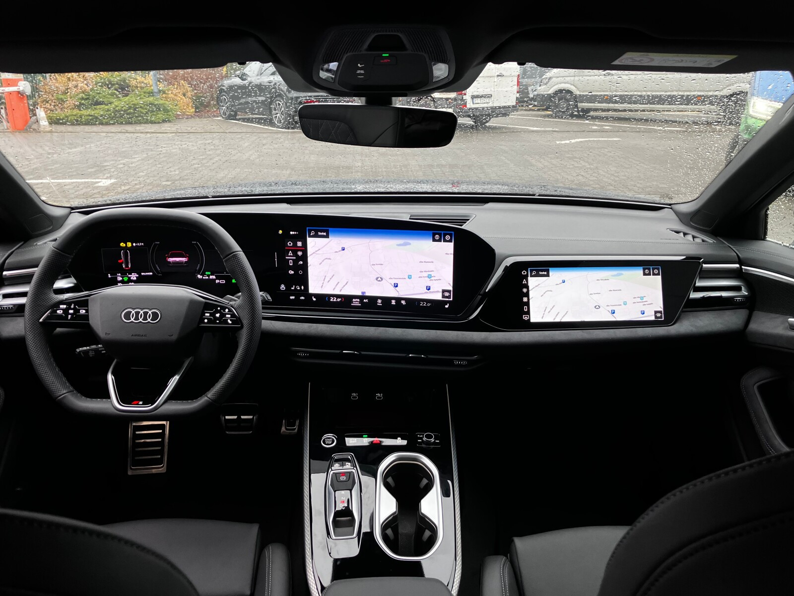 e-hybrid | S Line | Skrętna oś | Asystenci | Gwarancja 5 lat