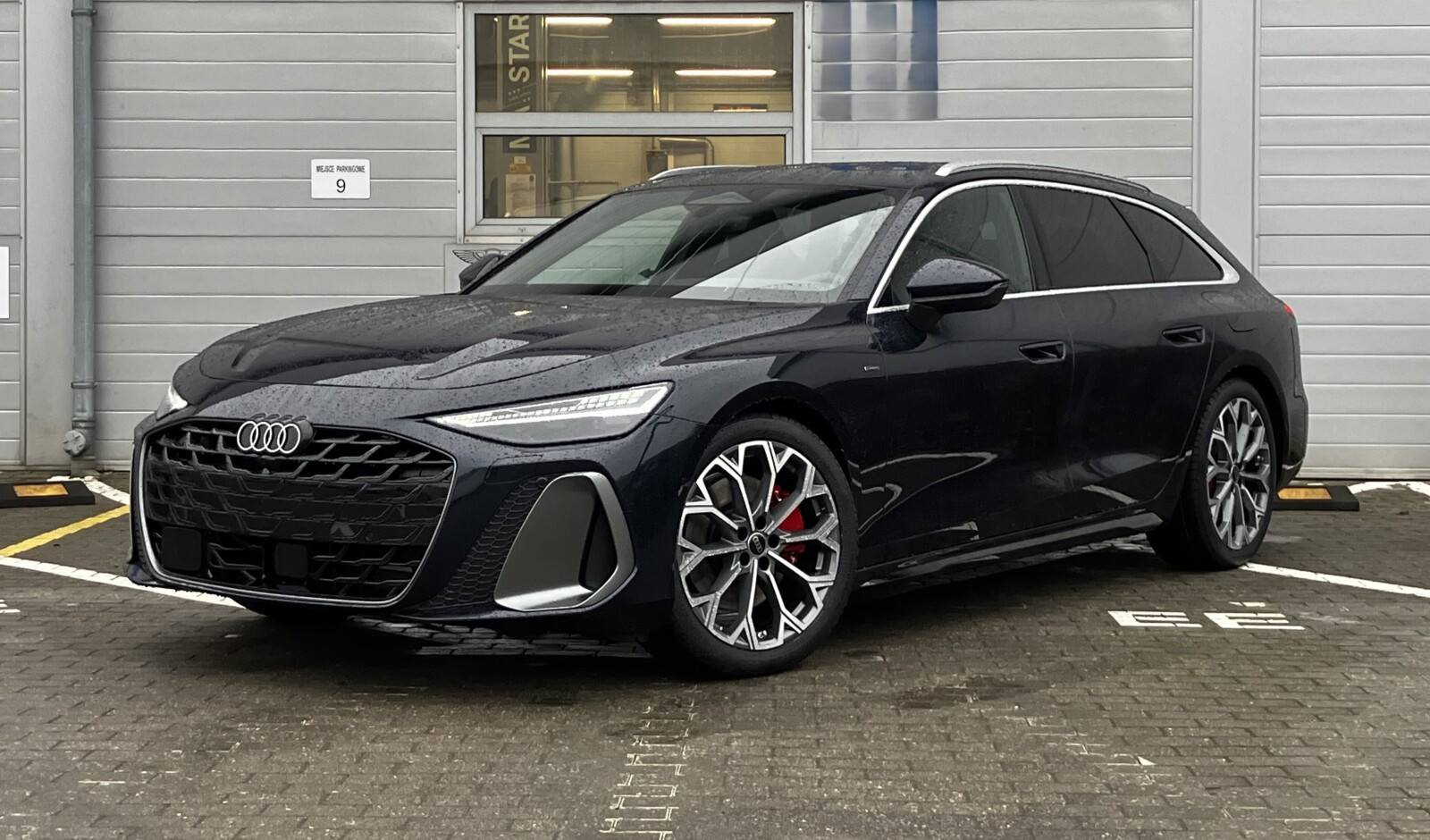 Audi A6 Avant