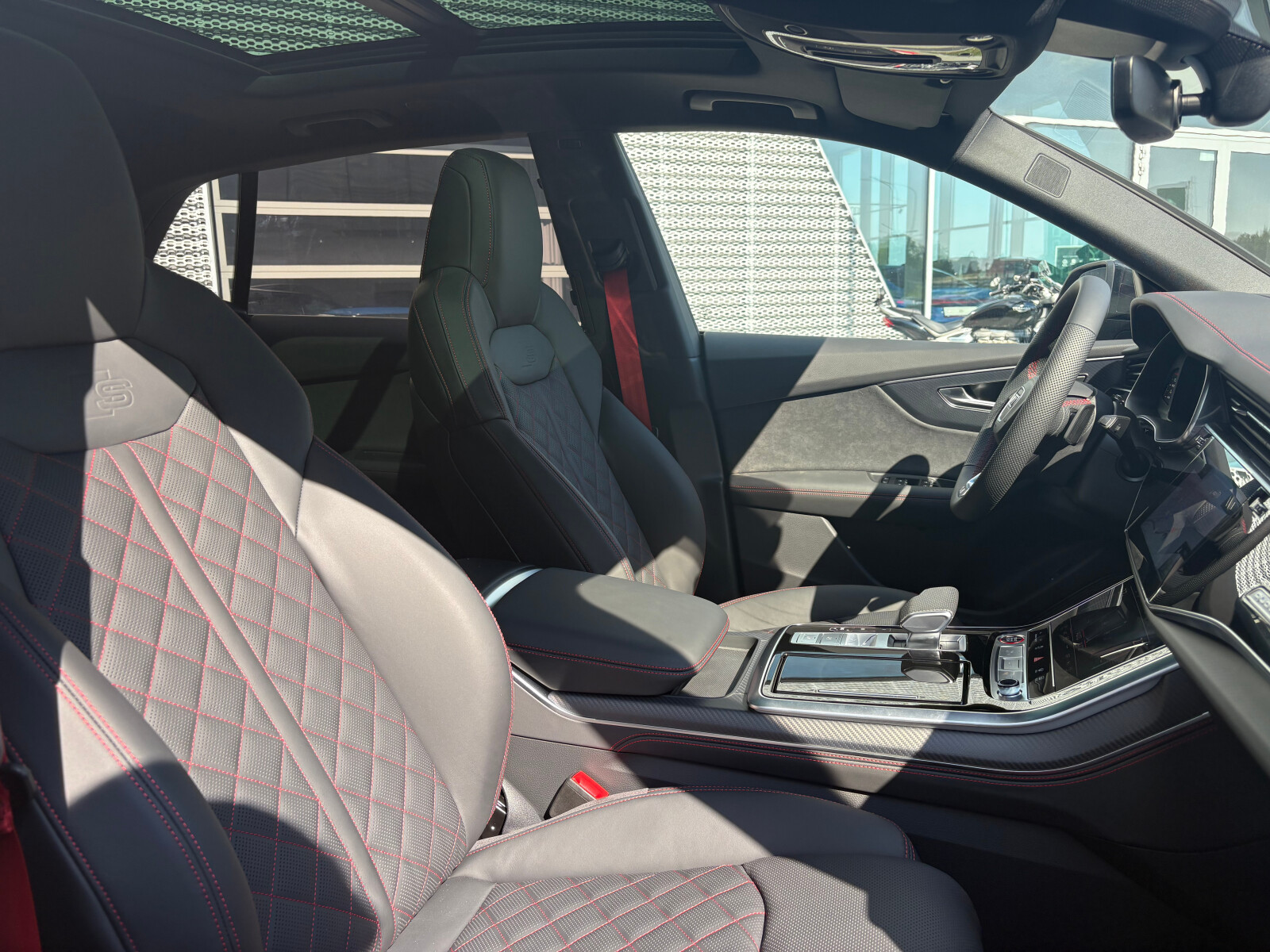 SUV TFSI 373 kW tiptronic