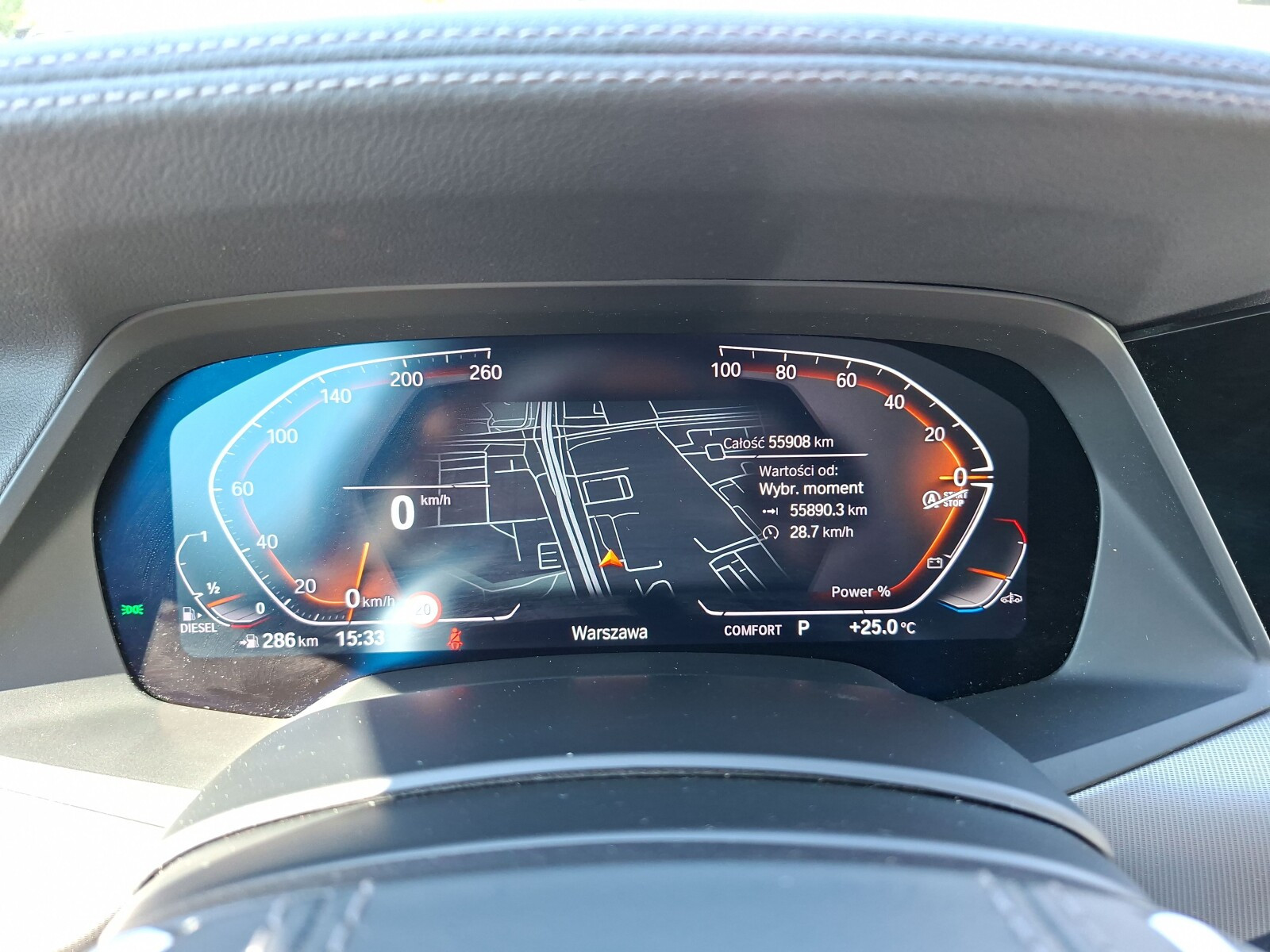| Dostęp Komfortowy Podgrzewana Kierownica Driving Assistant |