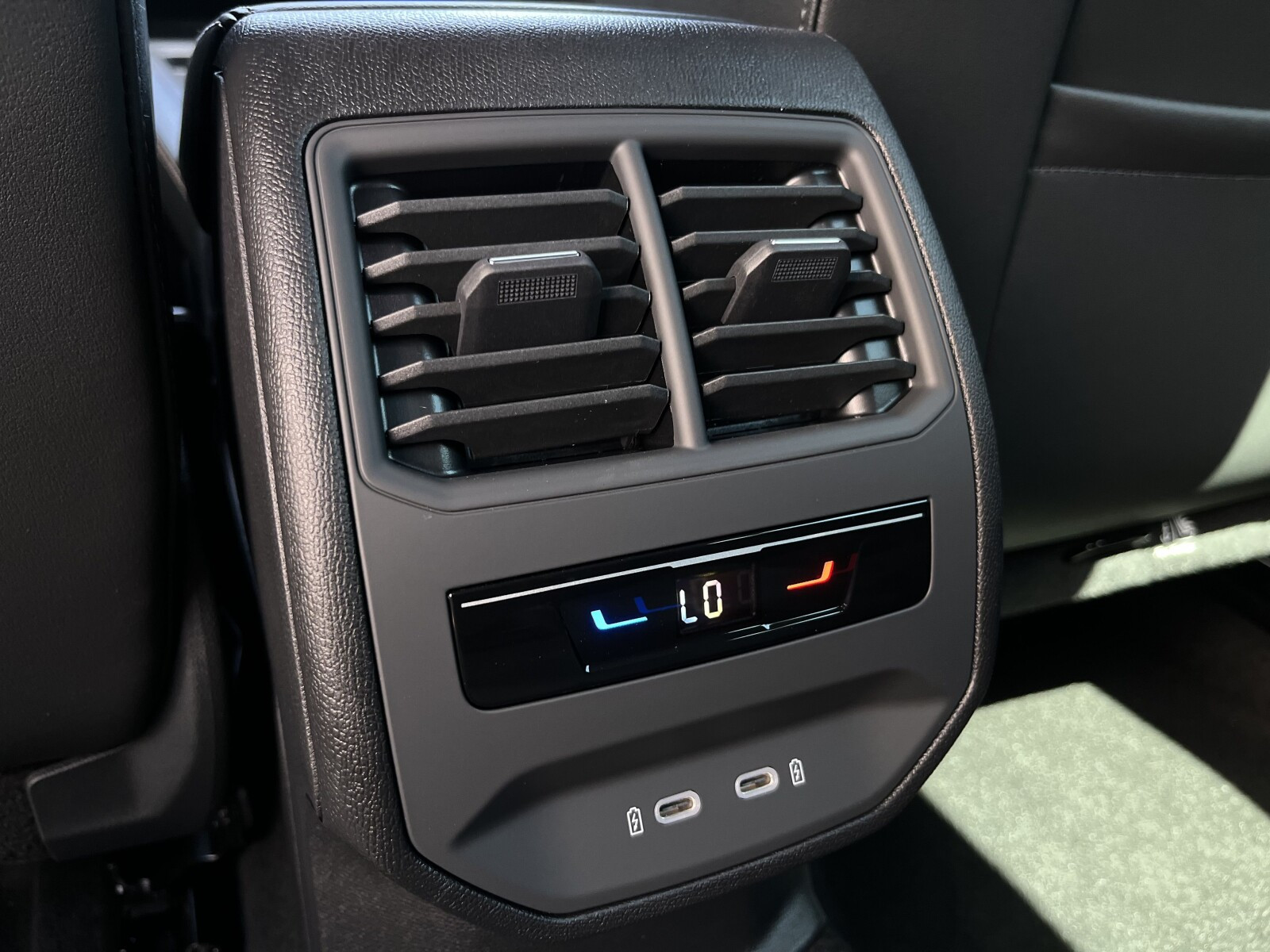 CUPRA FORMENTOR 1.5 eTSI 150 KM , 7-biegowa automatyczna DSG