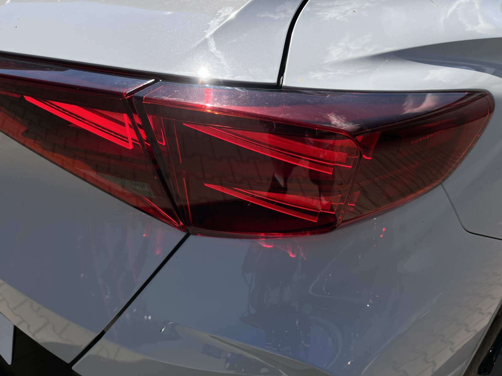 CUPRA FORMENTOR 1.5 eTSI 150 KM , 7-biegowa automatyczna DSG