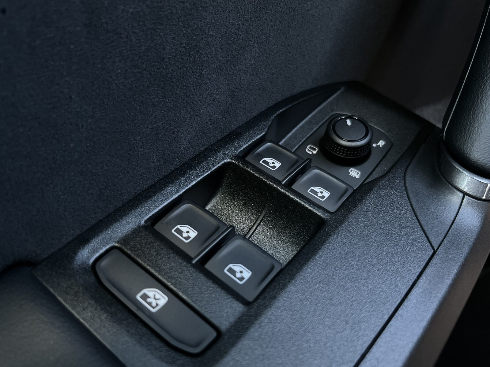 CUPRA FORMENTOR 1.5 eTSI 150 KM , 7-biegowa automatyczna DSG