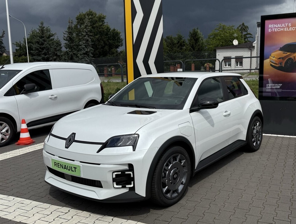 renault 5 biała perła
