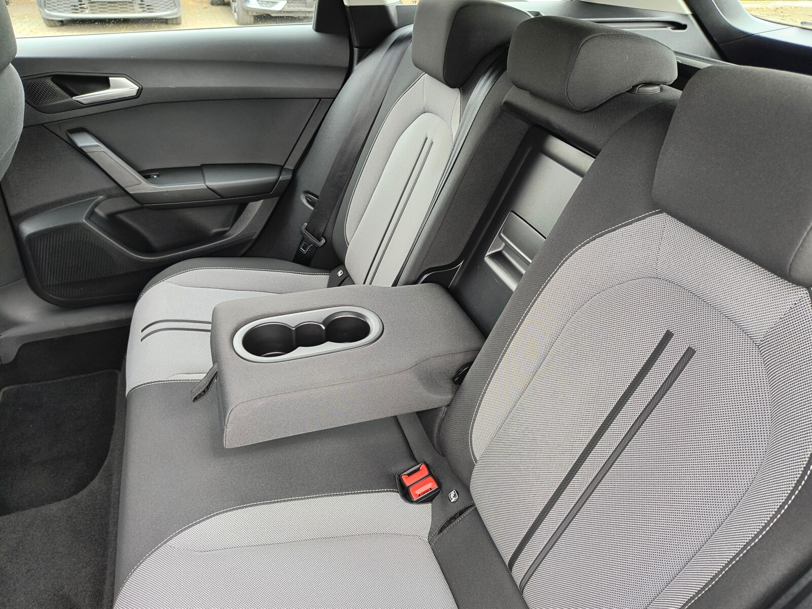 serwis ASO 2.0TDI 150KM FullLink navi virtual pak. zimowy LED VAT23%
