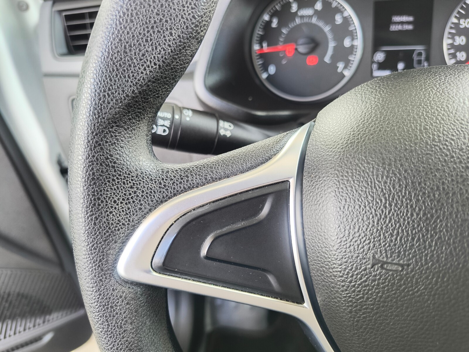 serwis 1.5 diesel 75KM PDC Airbag klimatyzacja Bluetooth lust.el. VAT