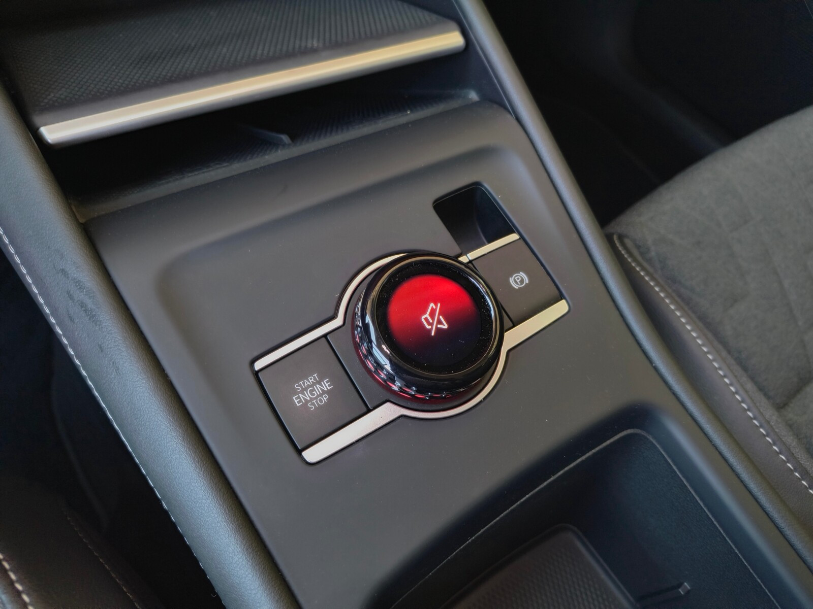 4Motion 7osobowy ASO 2.0TDI 193KM bezwypadkowy 4x4 gwarancja VAT23%
