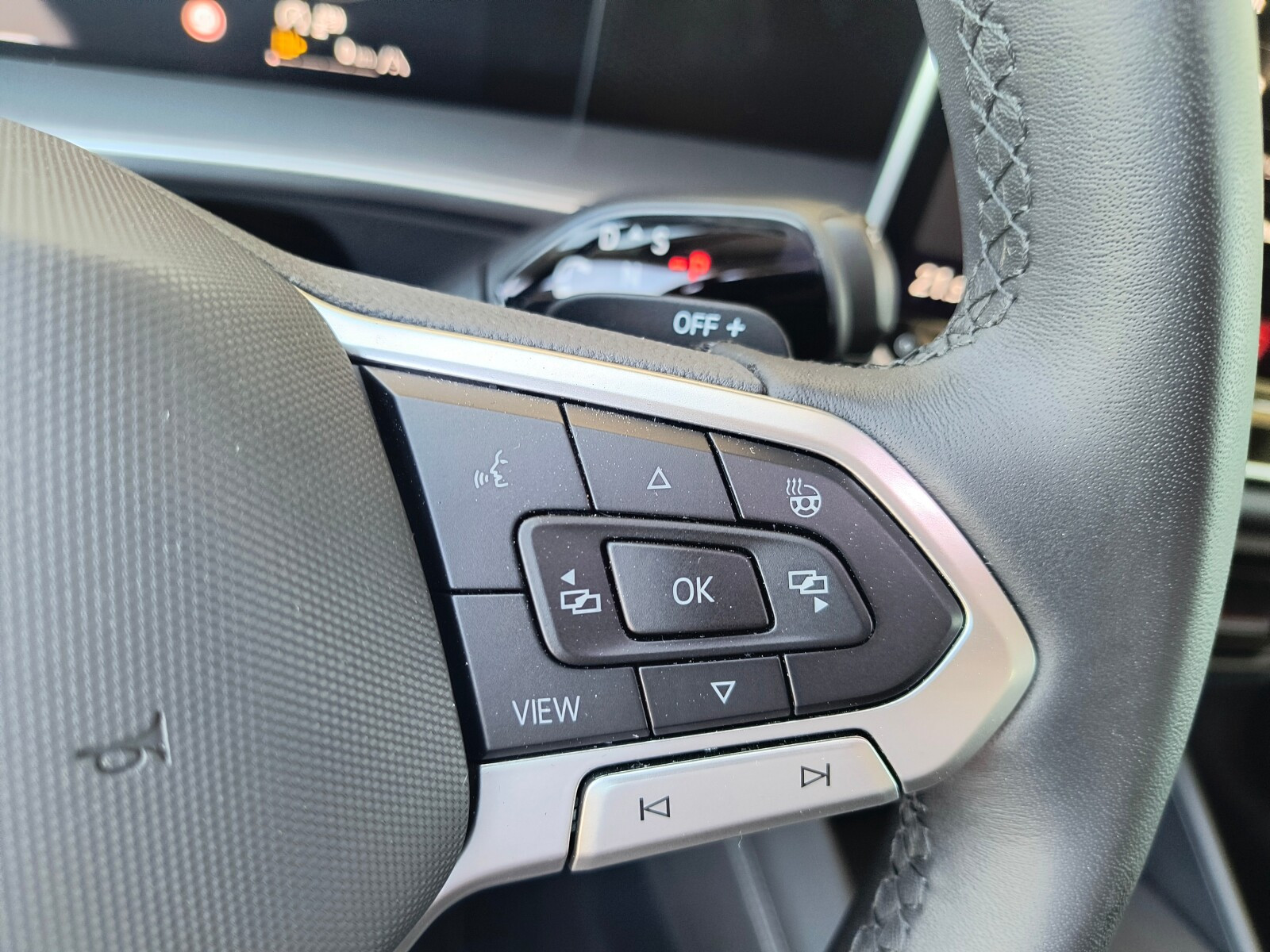 4Motion 7osobowy ASO 2.0TDI 193KM bezwypadkowy 4x4 gwarancja VAT23%