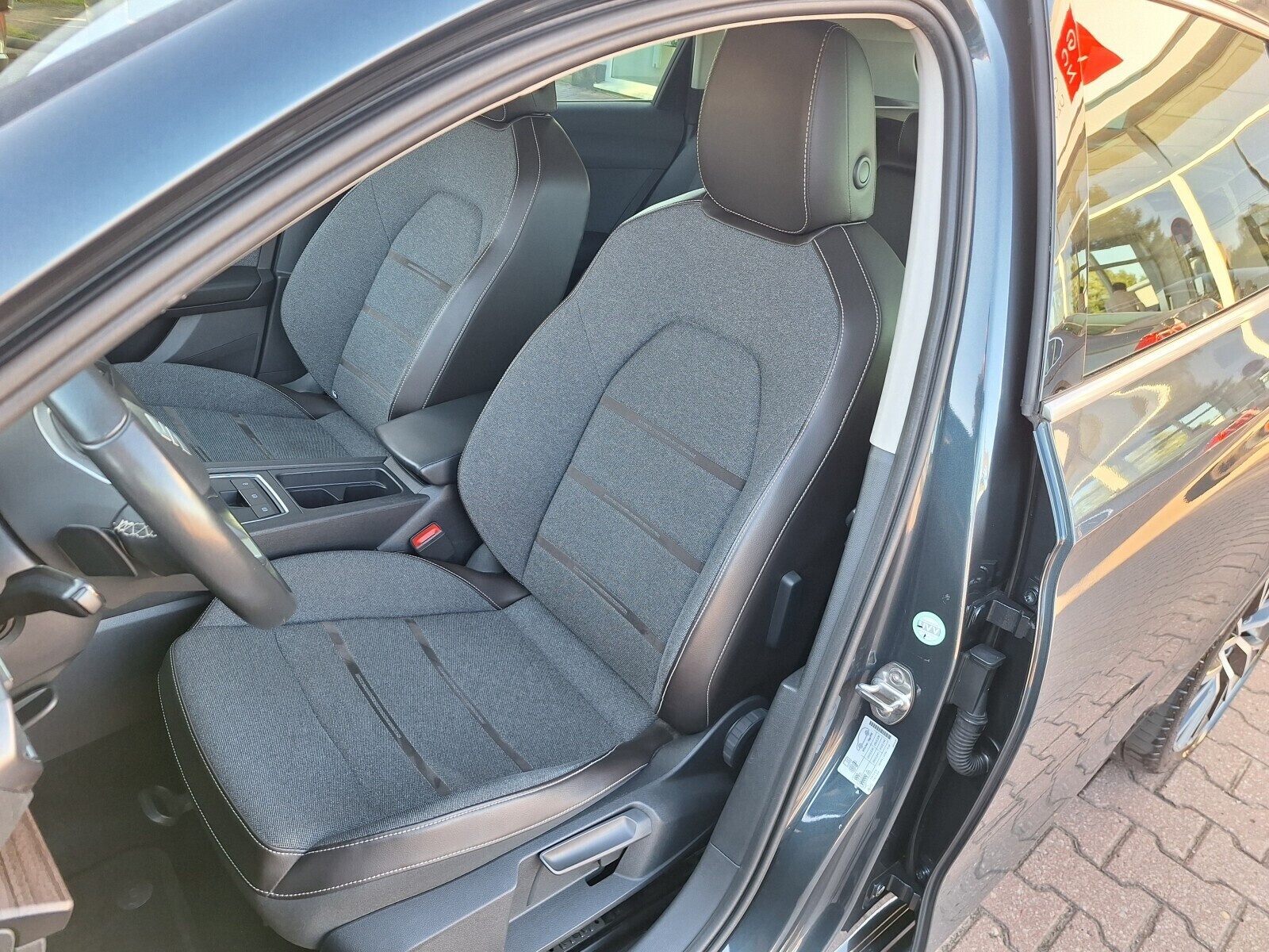 serwis ASO 2.0TDI 150KM bezwypadkowy pakiety FullLED navi virtual ACC