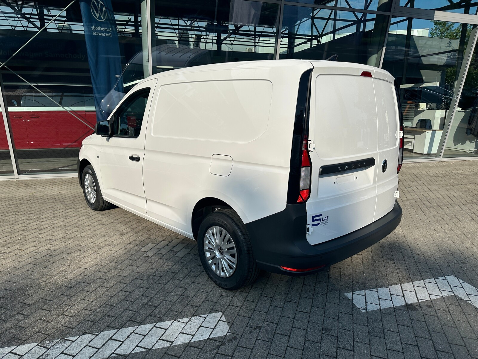 Cargo silnik: 2,0 l TDI 102 KM  manualna 6-biegowa