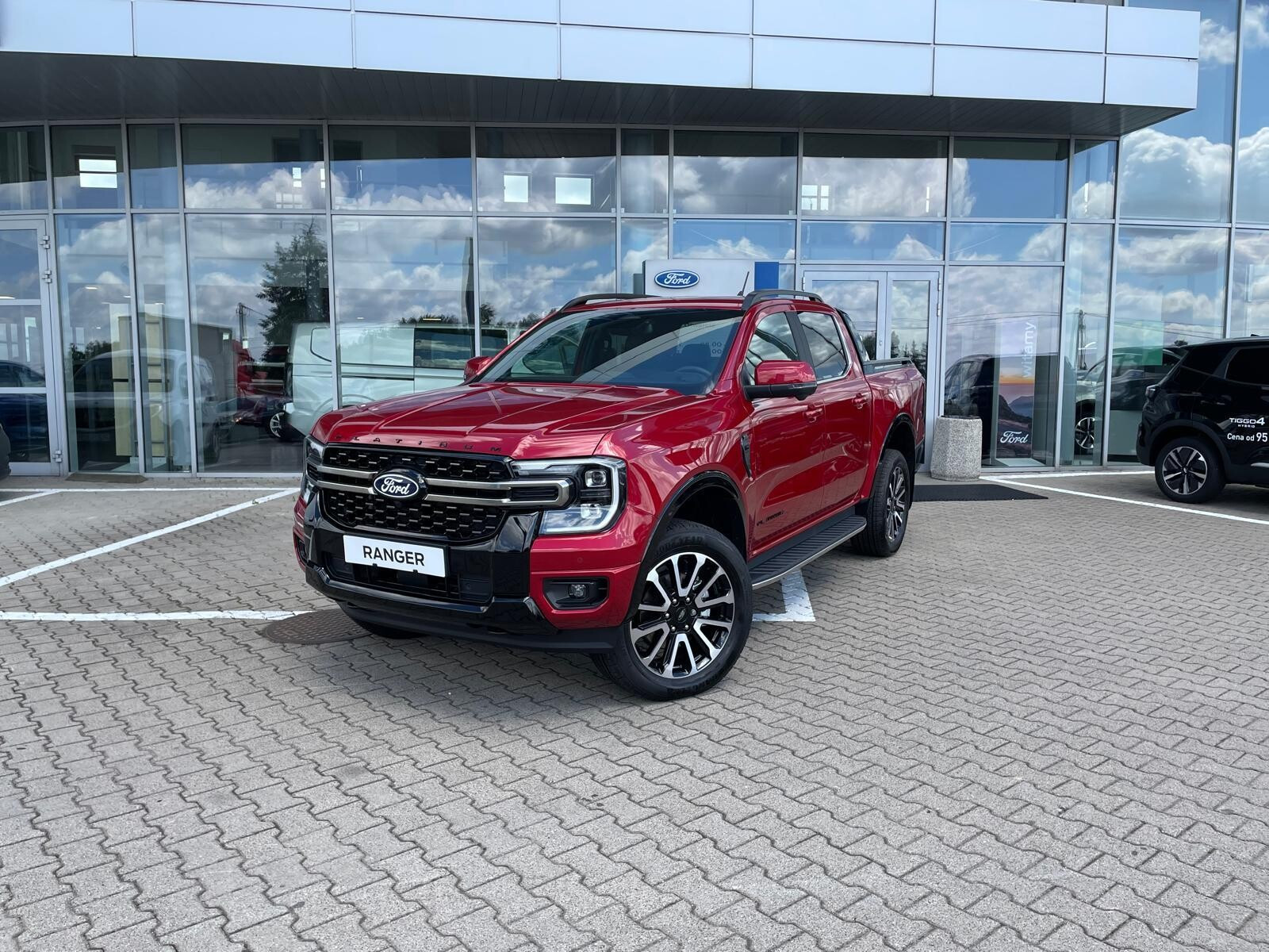 3.0 Ecoblue 240KM PLATINUM LUCID RED