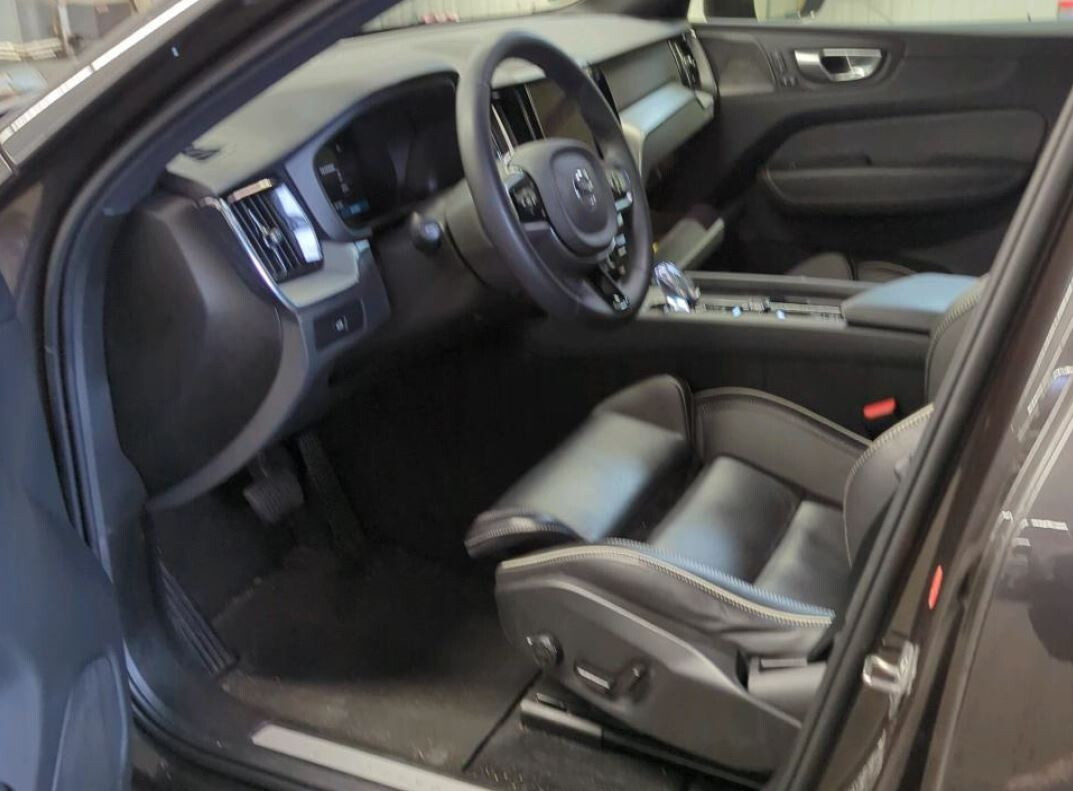 2.0 B4 D Plus DARK 197 KM AWD Automat FV Vat 23%