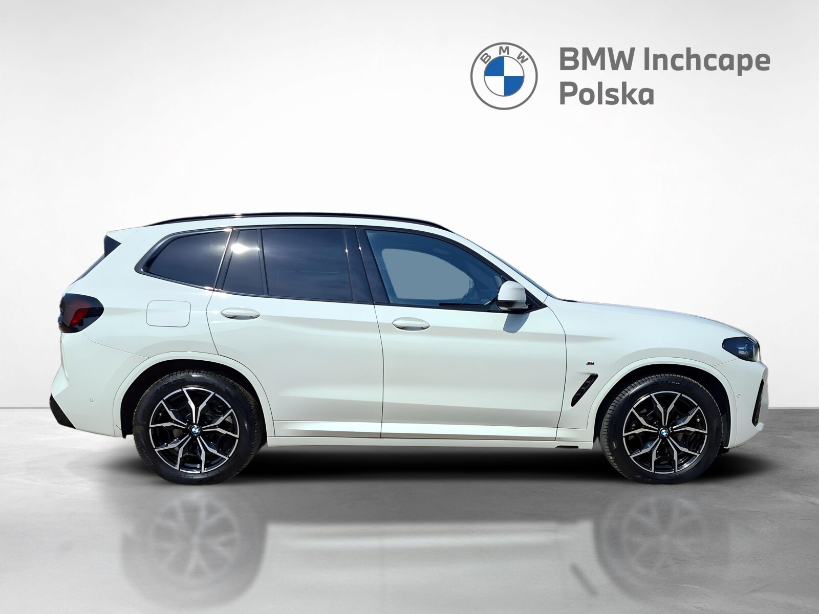 Elektyczne fotele, Dost. komfortowy, 19", Adaptacyjny reflektor LED