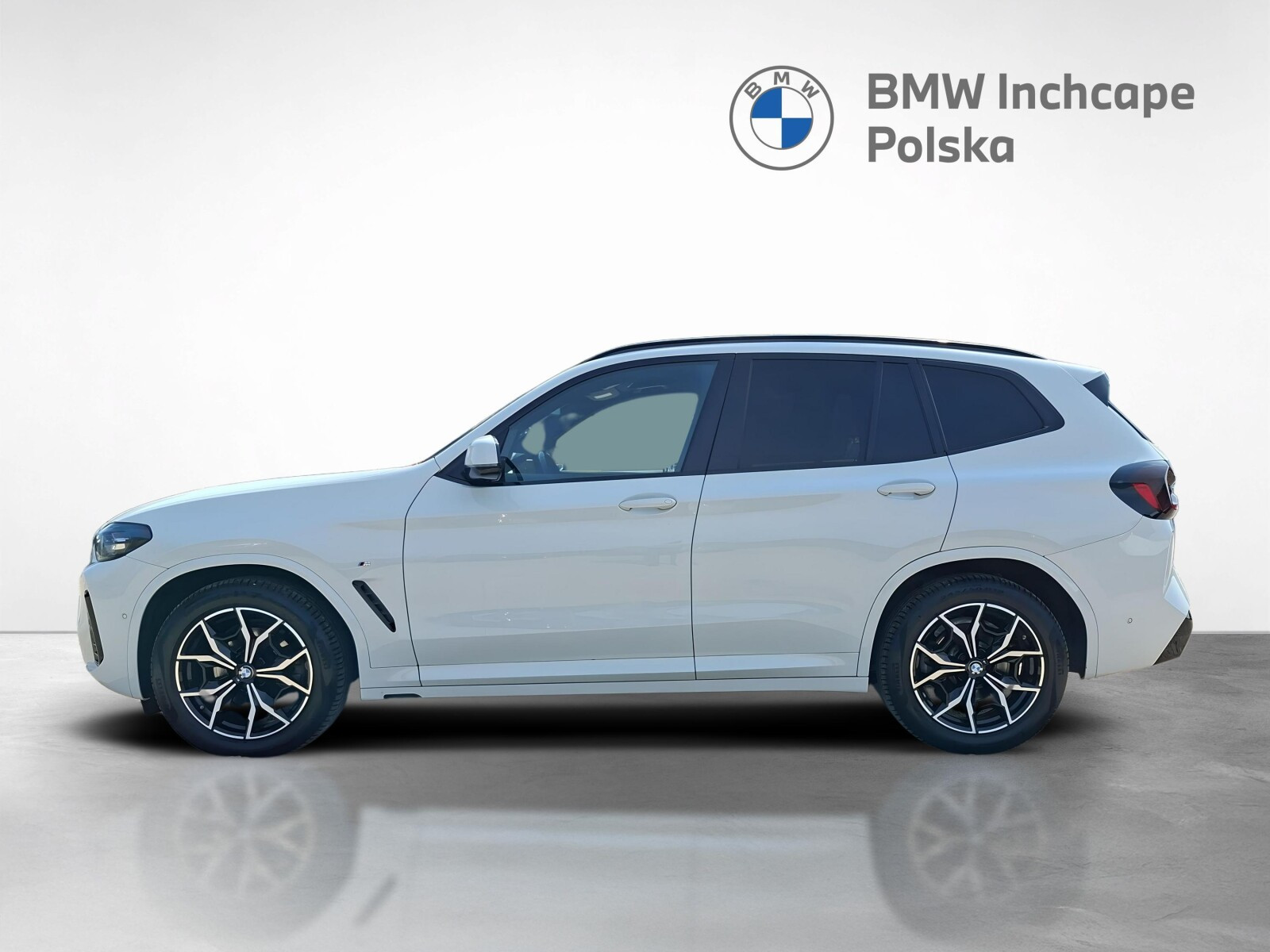 Elektyczne fotele, Dost. komfortowy, 19", Adaptacyjny reflektor LED