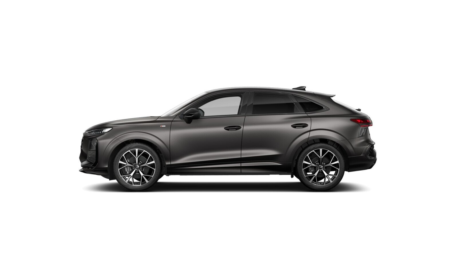 Q3 TFSI 150 kW Quattro S tronic: Tech plus; OLED; VAT 23%
