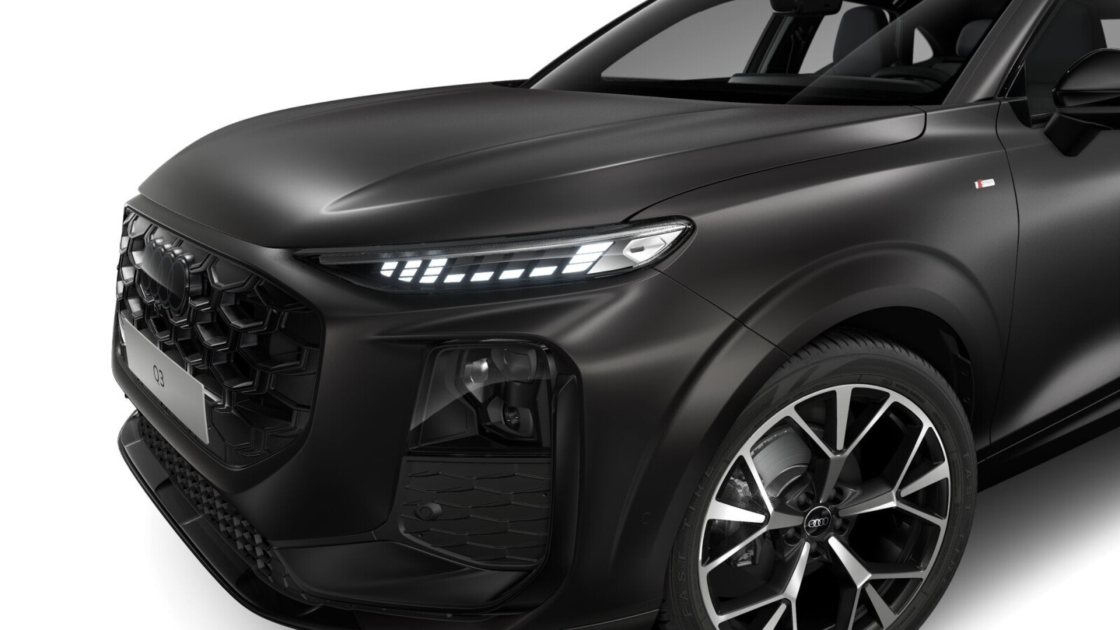 Q3 TFSI mHEV 110 kW S tronic: Tech plus; Matrix LED; VAT 23%