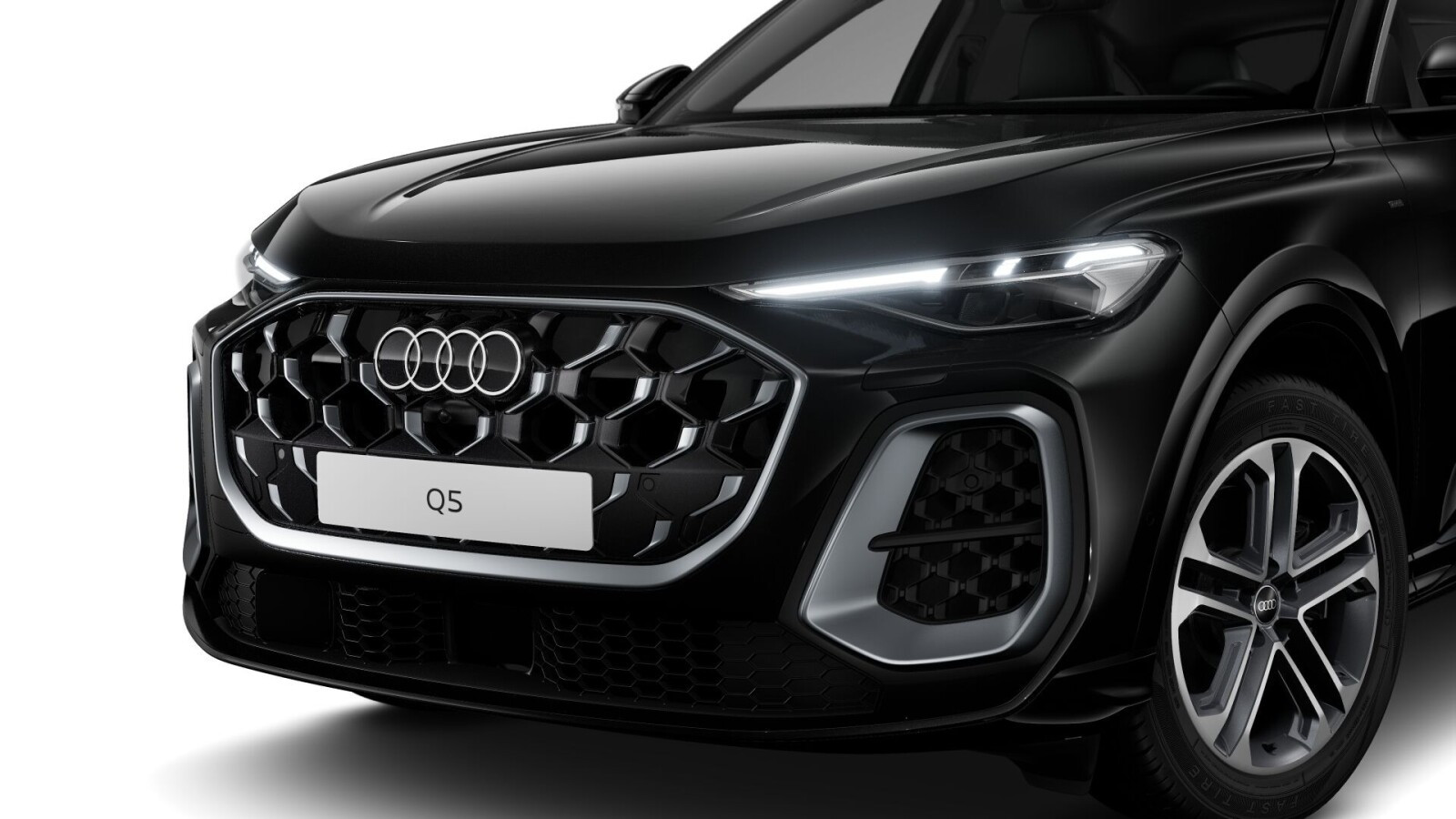 Q5 e-Hybrid 220 kW Quattro S tronic: Tech plus; Comfort; VAT 23%