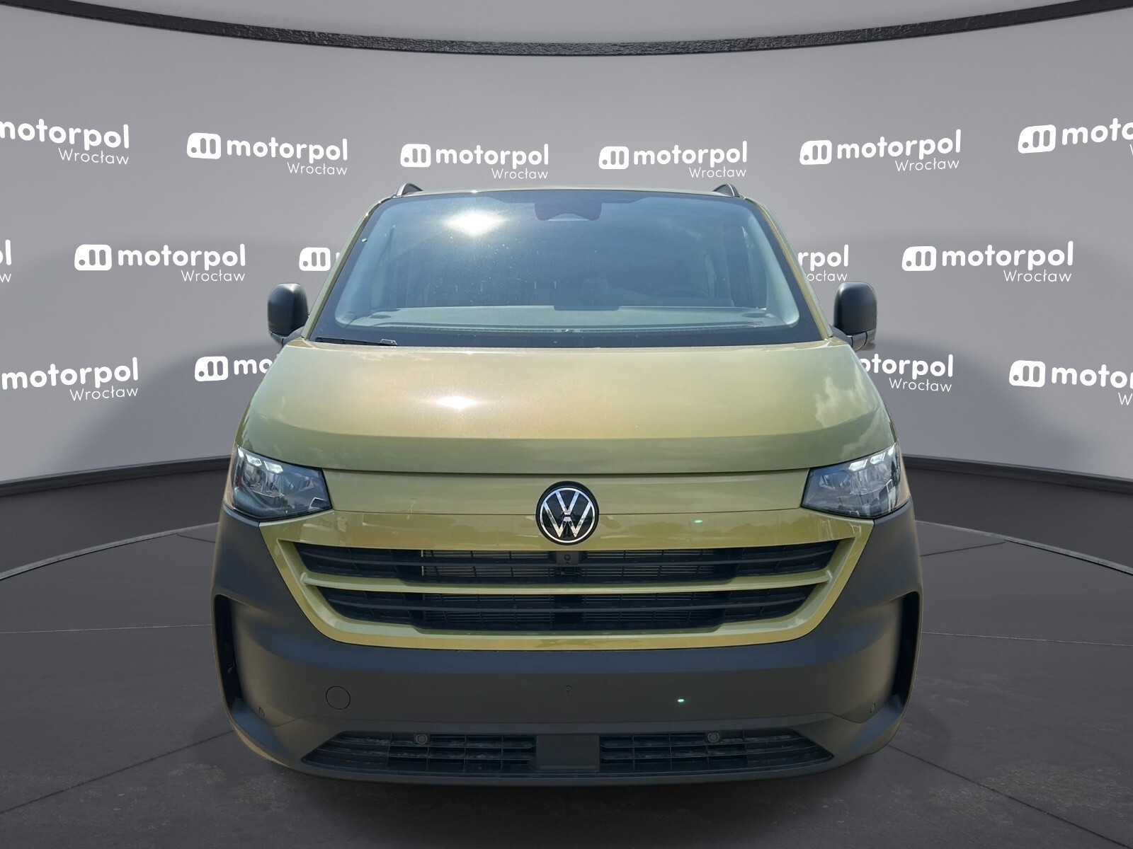 T7 Furgon PLUS 4MOTION/PanAmericana/6 osob./AUTOMAT 2,0 TDI 170 KM r. o. 3500 mm