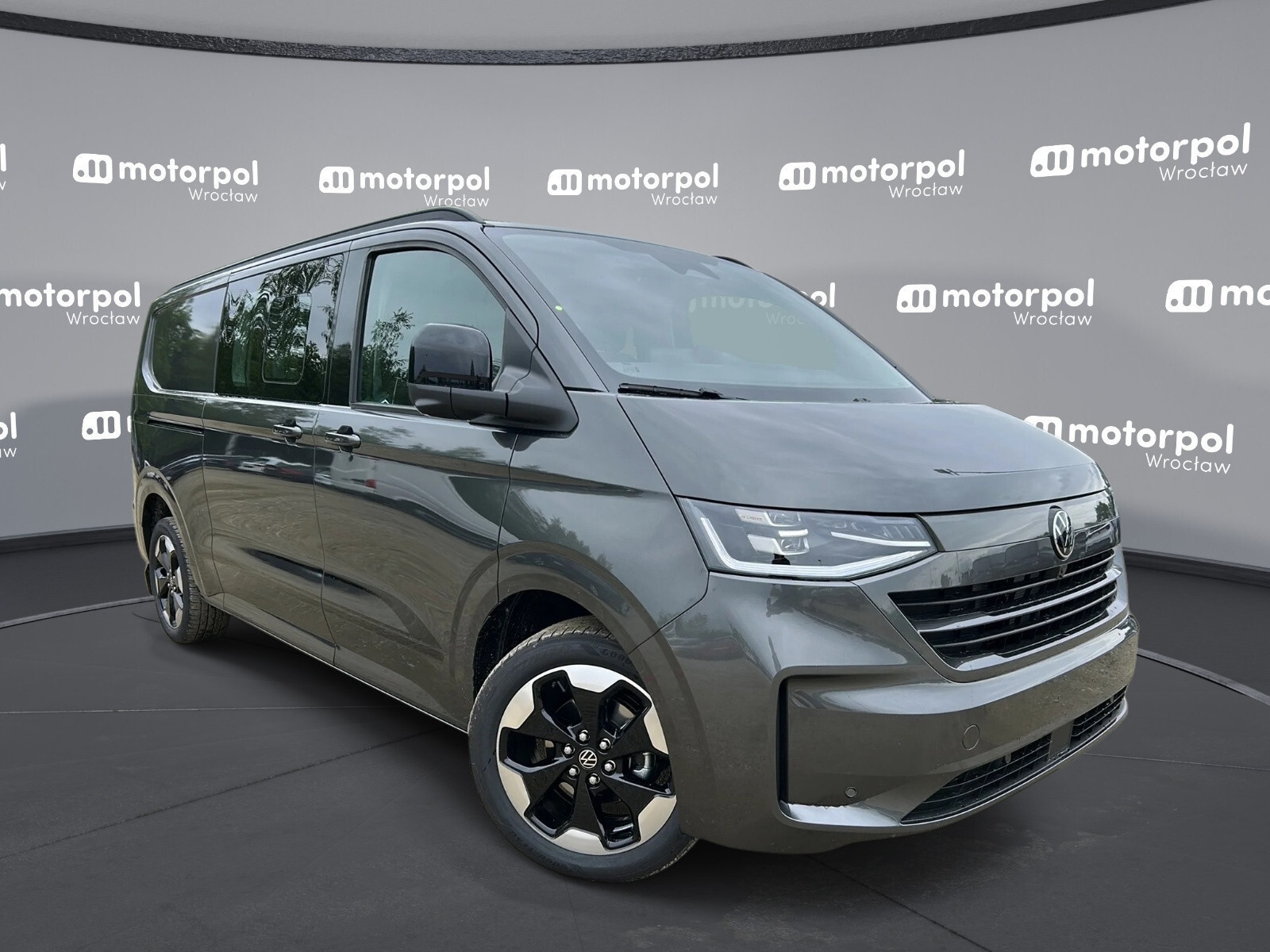 T7 Furgon Plus EDITION /5 osob./AUTOMAT, 2.0 TDI 170KM, r.o. 3500 mm