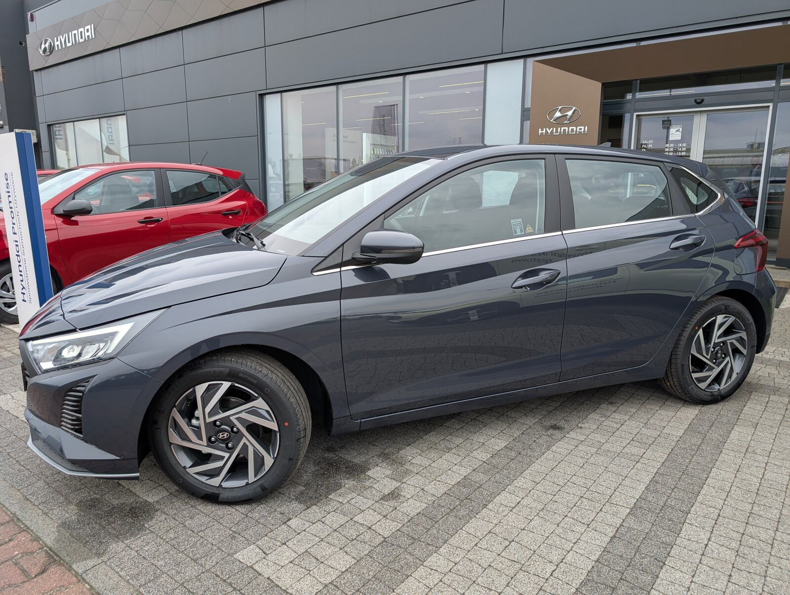 Nowej Generacji!! Modern Comfort Led! 1.0 T-GDI 6MT 90KM!!