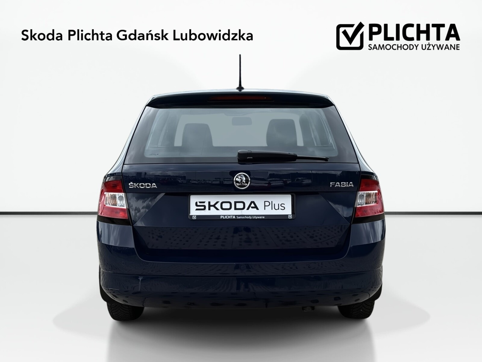 Polski Salon Niski przebieg Climatronic Czujniki cofania Radio AUX USB