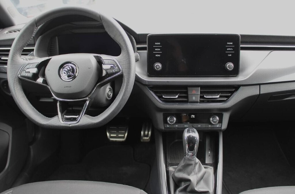 rata brutto od 1 740 zł / m-c | Klimatyzacja automatyczna, tempomat