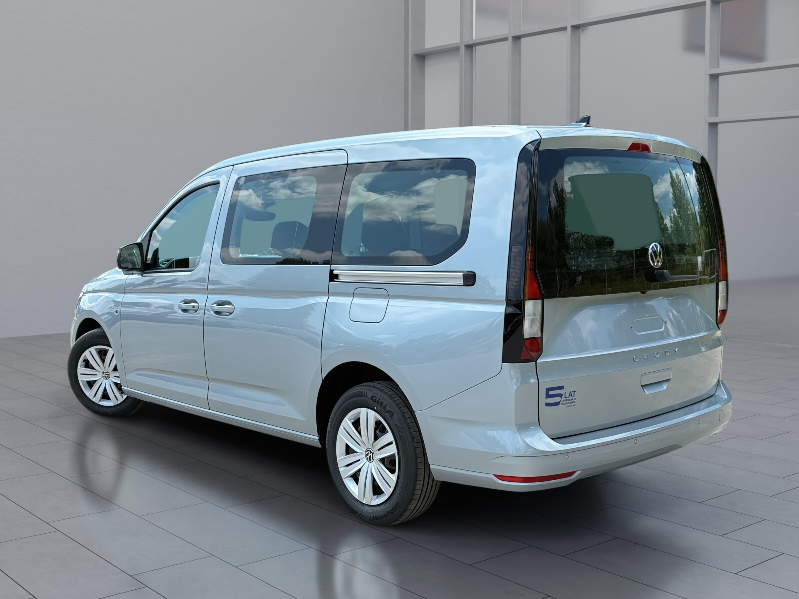 Maxi/AUTOMAT/7 osob., benzyna 1.5 TSI 116 KM r. o. 2970 mm