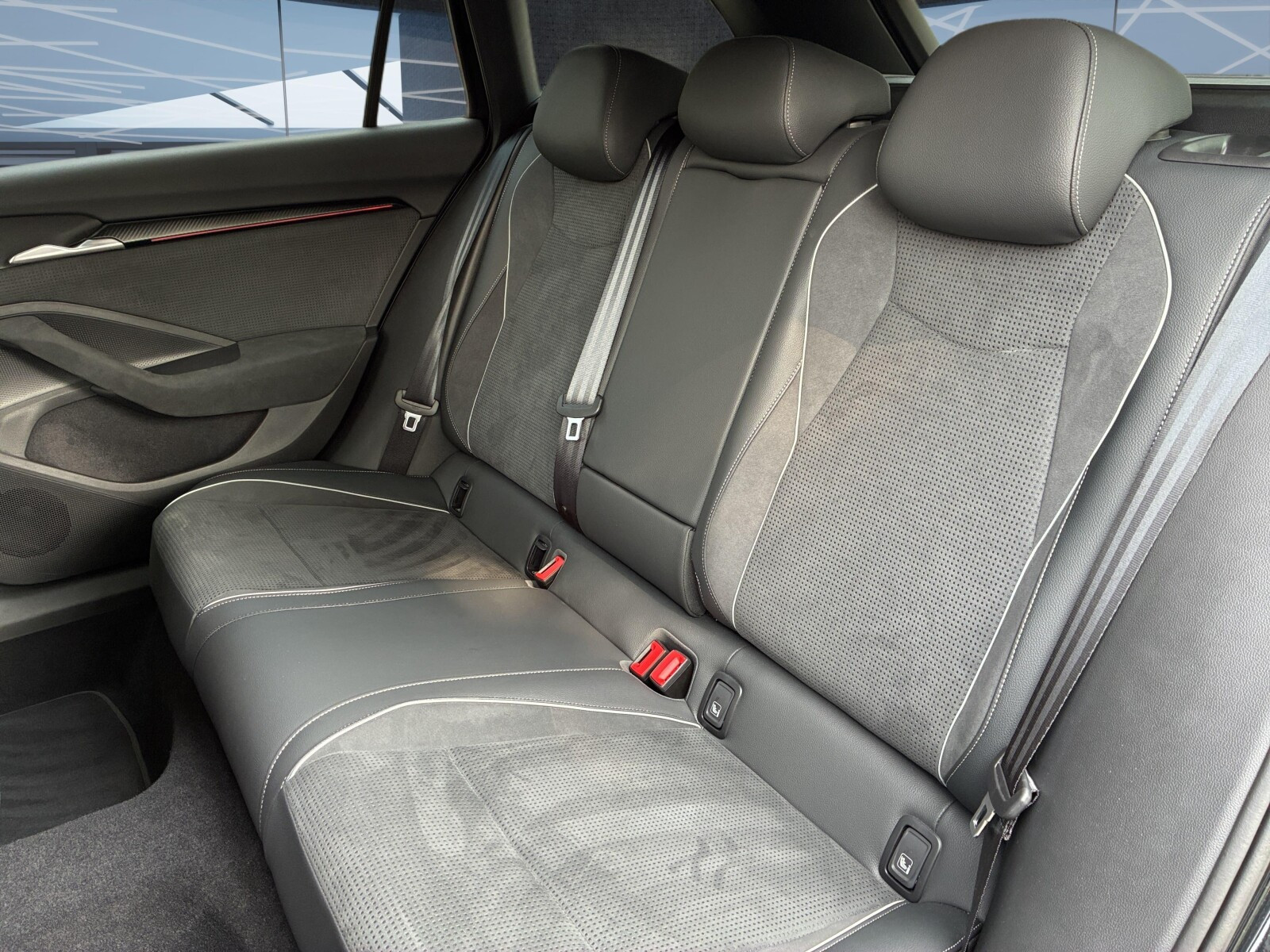 Sportline 2,0 TSI 204 KM DSG-7
