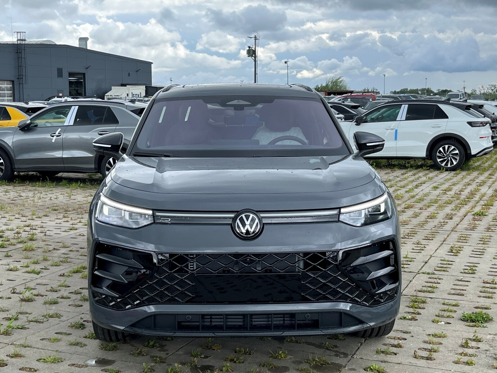 R-Line 2.0 TSI 4MOTION 265KM DSG / HAK / Harman / Dach Panoramiczny