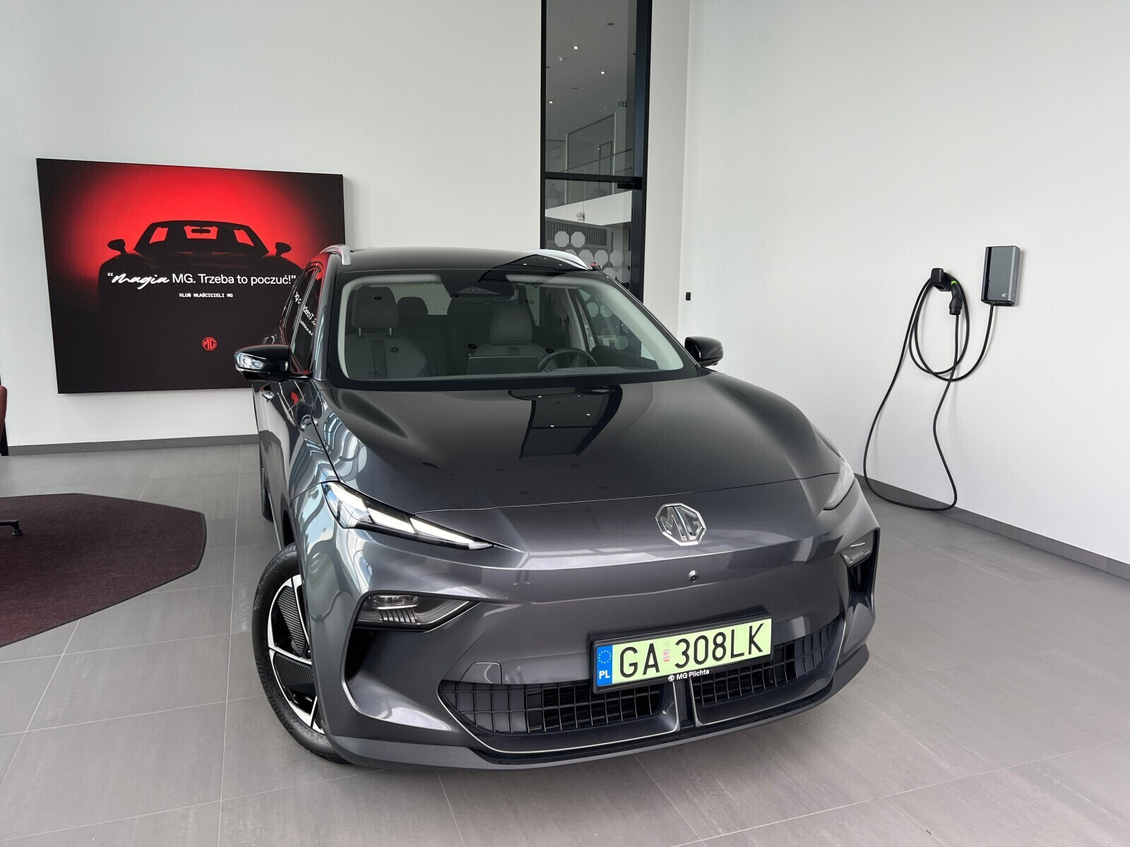 MG S5 S5 Exclusive Long Range / Kamery 360 / Grzane fotele, kierownica