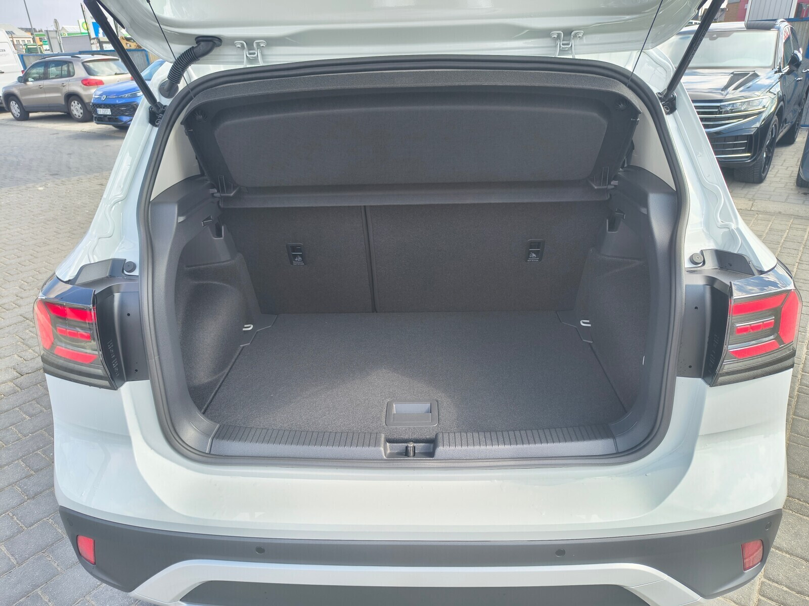 Life Plus 1.0 TSI 116 KM manualna 6-biegowa, Od ręki!