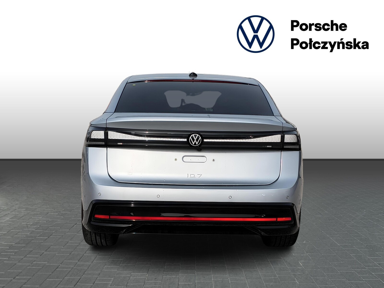 Plus 77 kWh 210 kW / 286 KM automatyczna, 1-biegowa