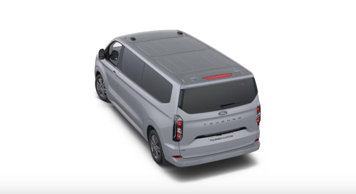 2.5 PHEV 232KM FWD TITANIUM