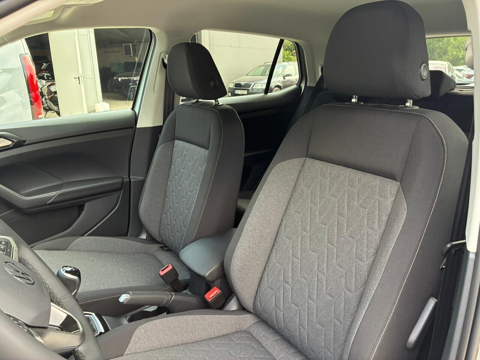Life Plus 1.0 TSI 95 KM manualna