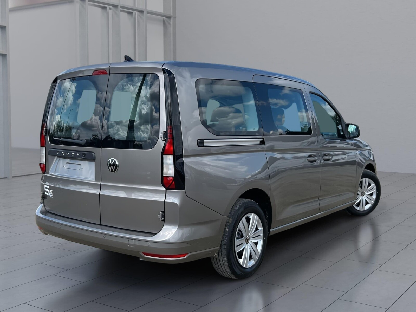 MAXI/7os. 2,0 TDI 102 KM, manualna 6-biegowa