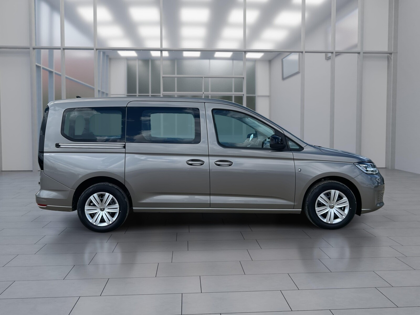 MAXI/7os. 2,0 TDI 102 KM, manualna 6-biegowa