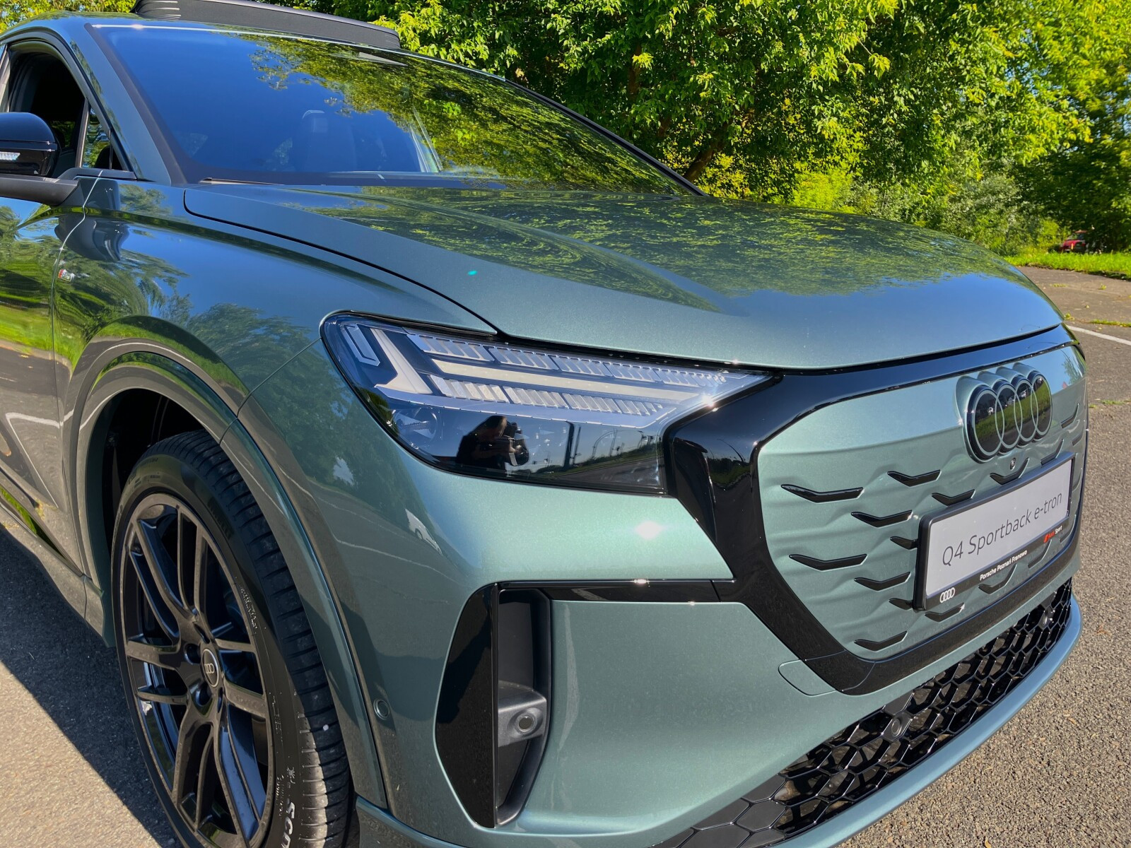 Salon Polska, Autoryzowane Audi Select Plus+