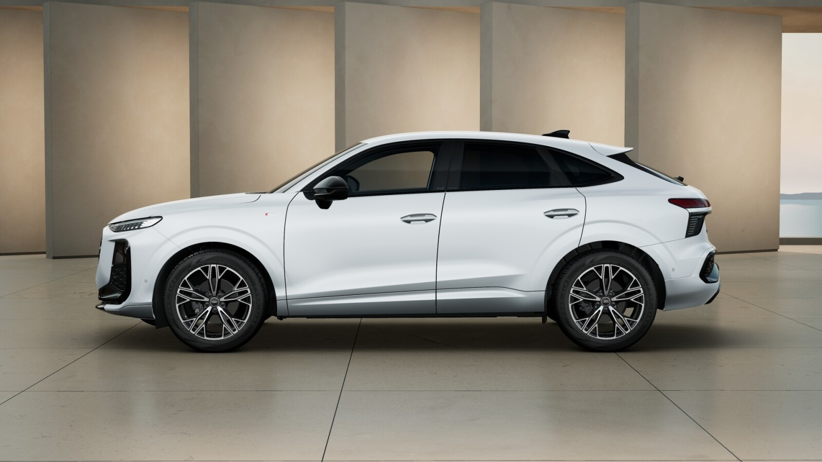 Q3 TFSI mHEV 110 kW S tronic